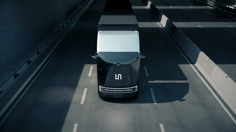 Впервые в России: автономный грузовик Navio за сутки проехал из Санкт-Петербурга в Казань в реальных дорожных условиях