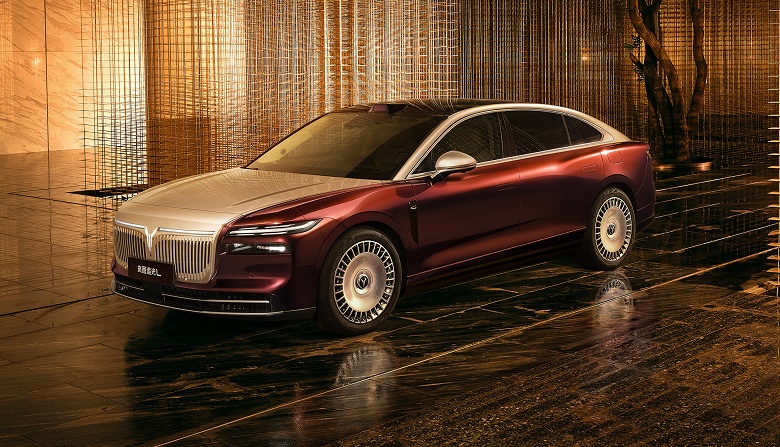 Китайская альтернатива BMW 7-й серии и Mercedes-Benz S-класса с решеткой в стиле Bentley и 1,5-литровым турбомотором: новые фото Voyah Passion L - 1 Китайская альтернатива BMW 7-й серии и Mercedes-Benz S-класса с решеткой в стиле Bentley и 1,5-литровым турбомотором: новые фото Voyah Passion L