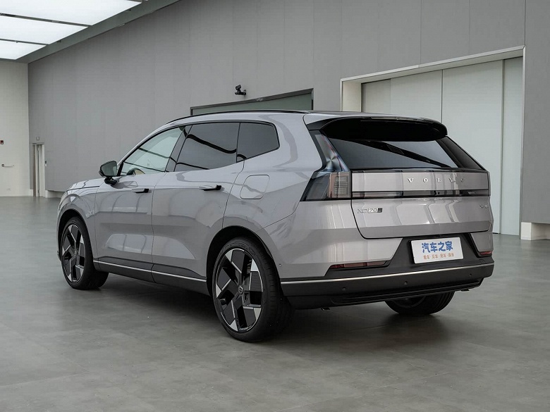 Он заполнит пробел между Volvo XC60 и Volvo XC90. Предродажи совершенно нового Volvo XC70 стартуют 27 августа