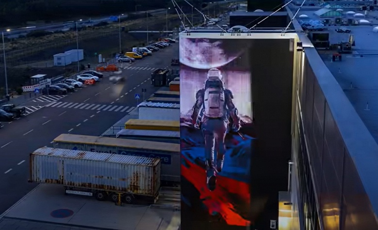 Tesla превратила завод Gigafactory в Берлине в гигантское уличное полотно