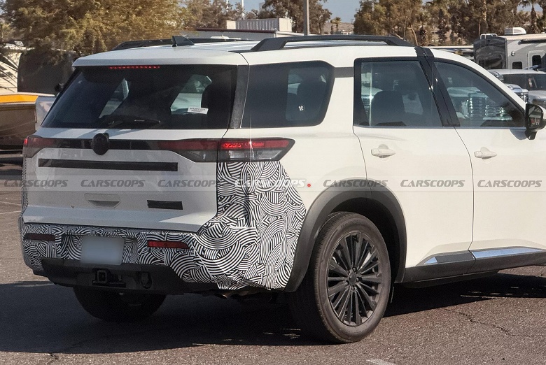 Nissan обновит свой культовый внедорожник: первые фото Nissan Pathfinder - 3 Nissan обновит свой культовый внедорожник: первые фото Nissan Pathfinder