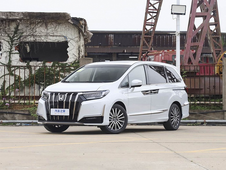 Конкурент Toyota Alphard от Honda: новый Honda Elysion рассекречен до премьеры