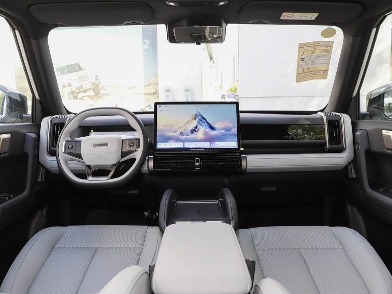 &laquo;Квадрат&raquo; на колесах от Chery с &laquo;рюкзаком&raquo; и запасом хода 520 км &mdash; дешево. Представлен Chery Fulwin X3 за 89,9 тыс. юаней (1 млн рублей)