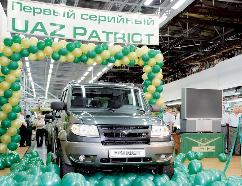 «Патриот – это больше, чем автомобиль». УАЗу «Патриот» исполнилось 20 лет - 1 «Патриот – это больше, чем автомобиль». УАЗу «Патриот» исполнилось 20 лет