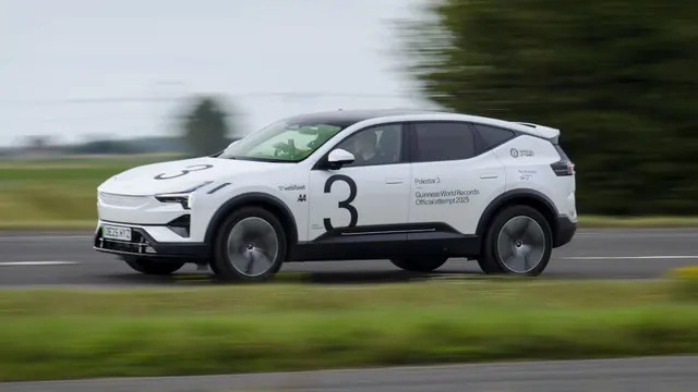 Серийный электромобиль Polestar 3 установил мировой рекорд дальности хода &mdash; почти 1000 км на одном заряде