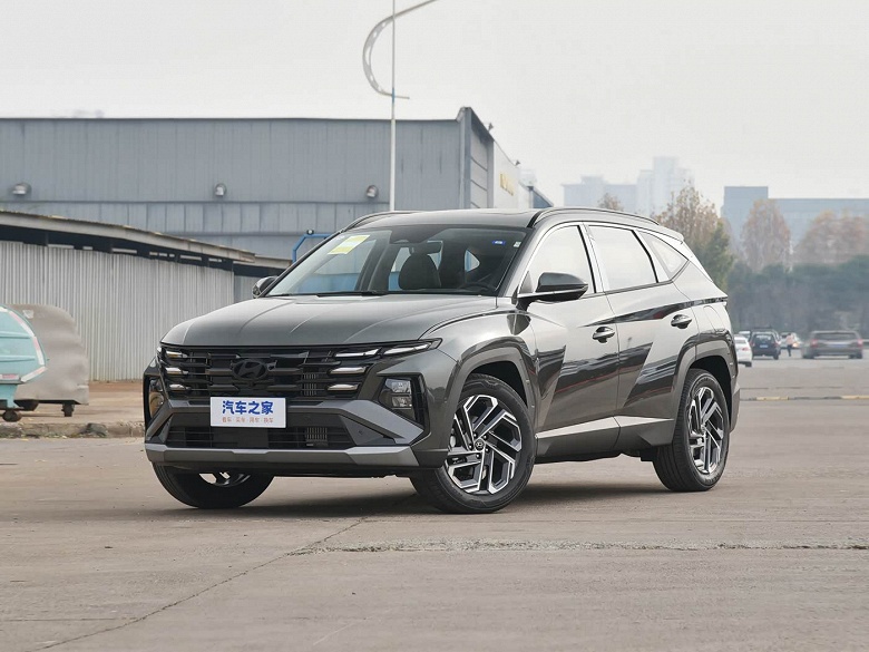 Hyundai Elantra, Sonata, Tucson L и Custo подешевели в Китае. Elantra теперь можно купить за 69,8 тыс. юаней &mdash; всего 800 тыс. рублей