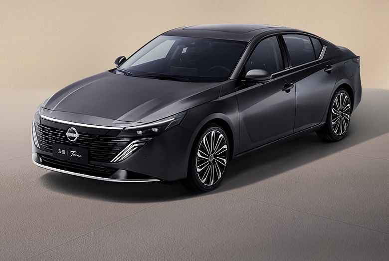 Аналог Toyota Camry от Nissan. Представлен совершенно новый Nissan Teana Plus