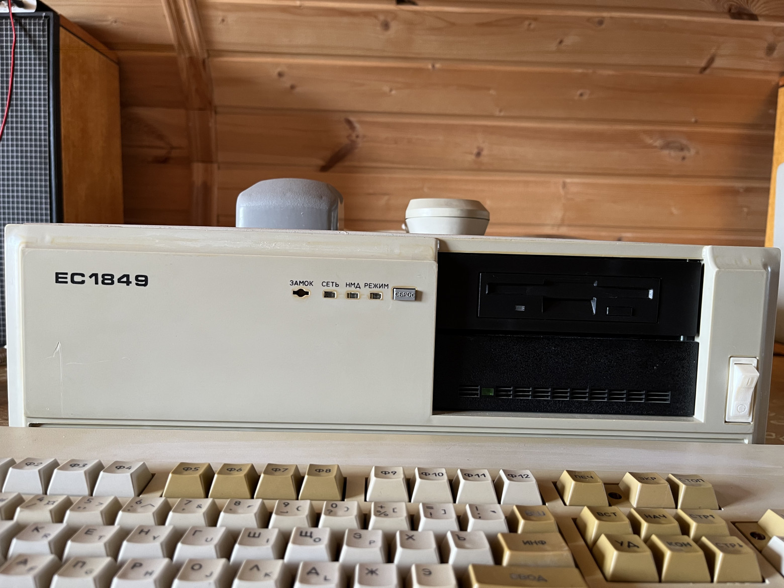 Корпус компьютера — десктоп