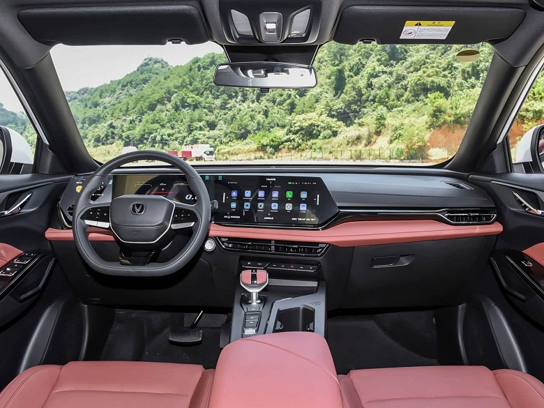 Новый кроссовер Changan с мотором 191 л.с. — практически даром. Представлен Changan X5 PLUS 2026 за 59,9 тыс. юаней (670 тыс. рублей)