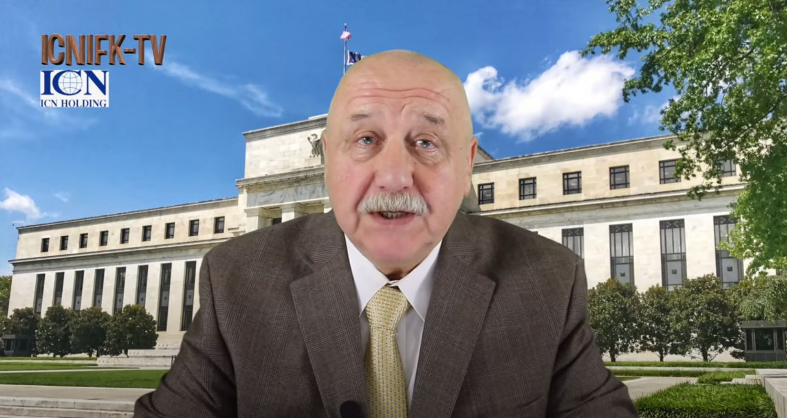 Знакомьтесь, это Igor Forrest Kokorine, глава ICN Holding – инвестфонда, чьи результаты за последние 20 лет заставляют багроветь от зависти управляющих даже самыми успешными хедж-фондами мира