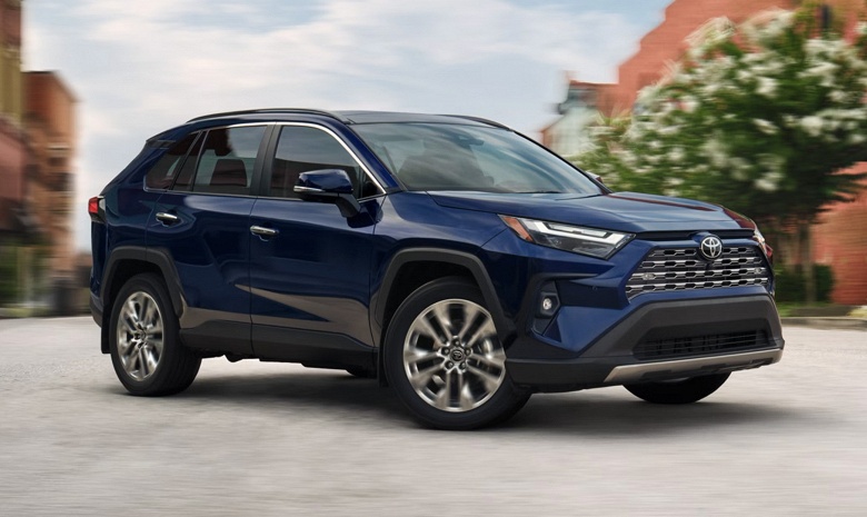 &laquo;Параллельный&raquo; Toyota RAV4 подорожал в России: теперь за популярный кроссовер просят больше 2,3 млн рублей под заказ (на 150 тыс. рублей больше, чем месяц назад)