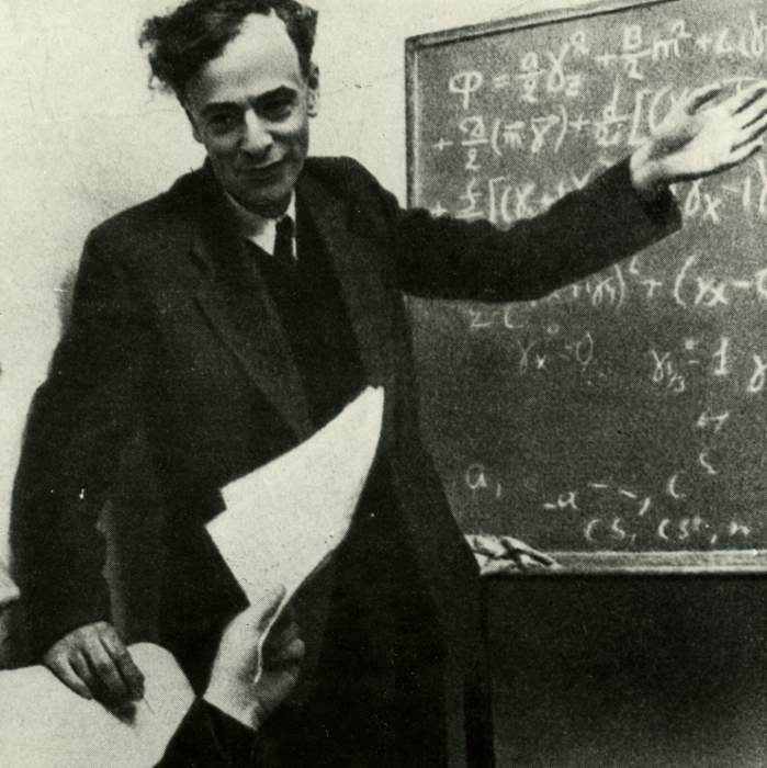 Страх и ненависть в …теоретической физике. Немецкий математик Хоссенфельдер «Как поиски красоты заводят физиков в тупик» - 17 Страх и ненависть в …теоретической физике. Немецкий математик Хоссенфельдер «Как поиски красоты заводят физиков в тупик» - 17