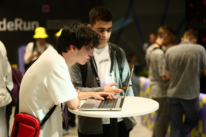 Яндекс открыл набор на &laquo;Тренировки&raquo; по алгоритмам и машинному обучению