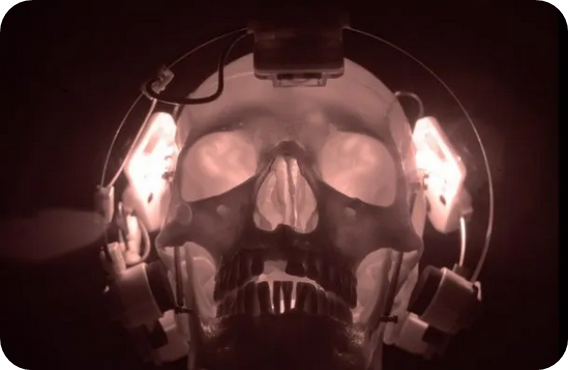 Способность инфракрасного излучения проникать через костную ткань. Источник: https://lightforcemedical.com/photobiomodulation-therapy-pbm/