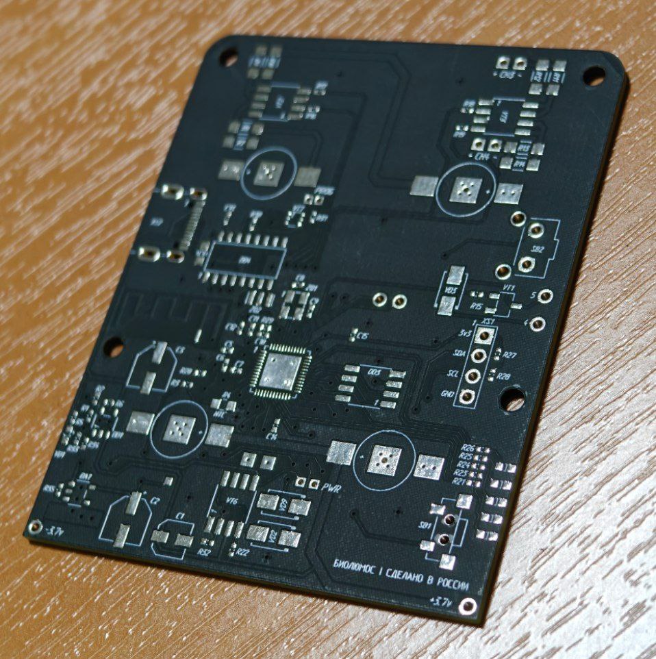 Действующая плата устройства