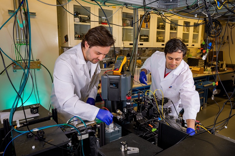 Учёные создали первый в мире квантовый кубит на основе живого белка - 1 Учёные создали первый в мире квантовый кубит на основе живого белка