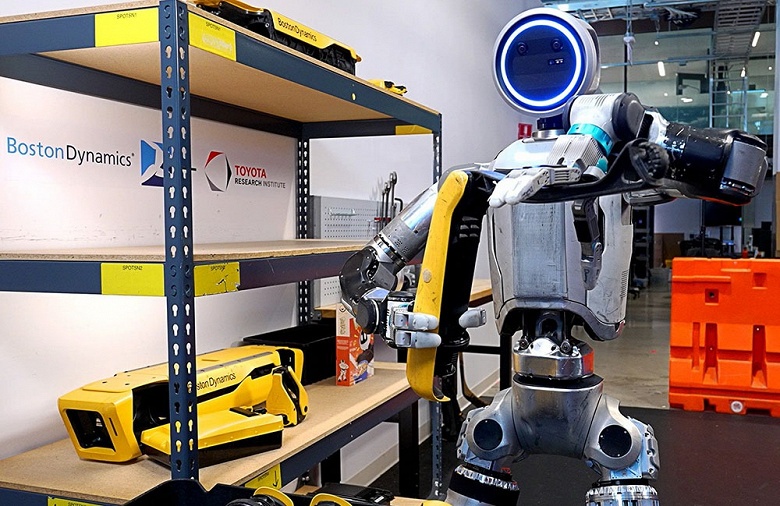 Boston Dynamics научила робота Atlas выполнять сложные задачи по команде в реальном времени - 1 Boston Dynamics научила робота Atlas выполнять сложные задачи по команде в реальном времени