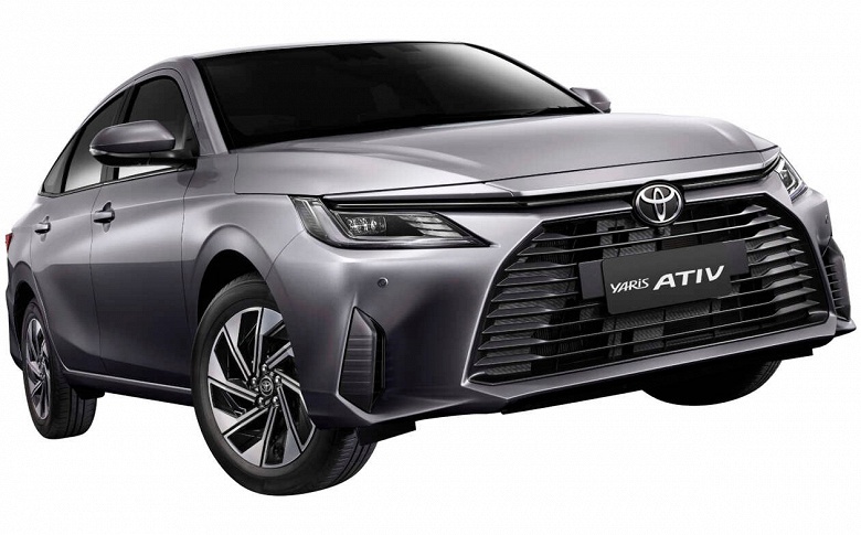 Дешевая Toyota Yaris Ativ стала гибридом и получила спортивную версию GR Sport