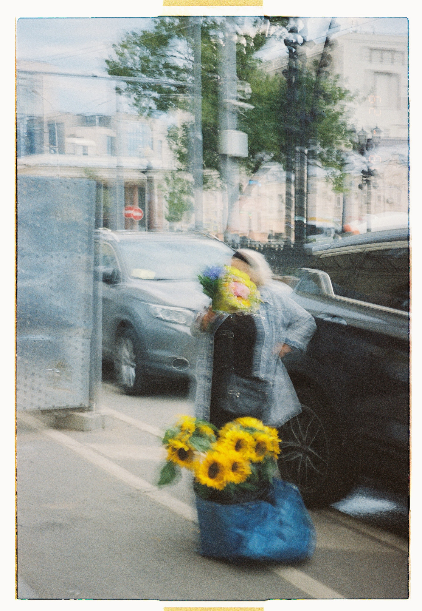 Kodak Portra 400nc (просрочка примерно 2003 года, снято как 50 исо)