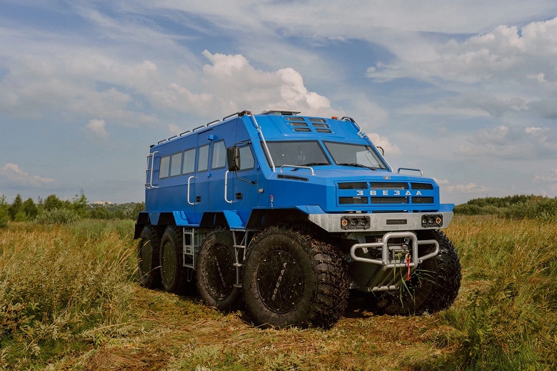 &laquo;Звезда Т24&raquo;: первый арктический автобус-вездеход представлен и выпущен в России