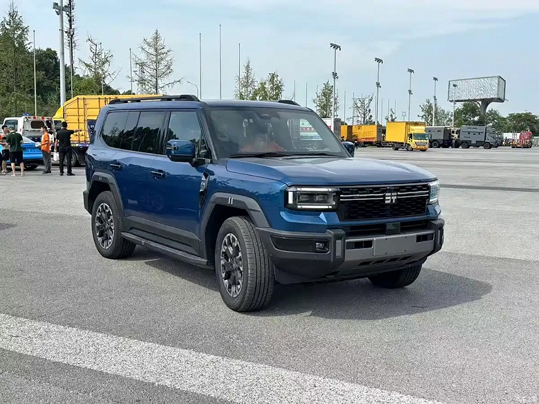 Land Rover, подвинься. Jetour показал флагманский внедорожник Jetour G700: полный привод с тремя блокировками, 761 л.с. и запас хода больше 1400 км