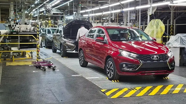 &laquo;Автозавод Санкт-Петербург&raquo; платит работникам гораздо больше, чем АвтоВАЗ в Тольятти