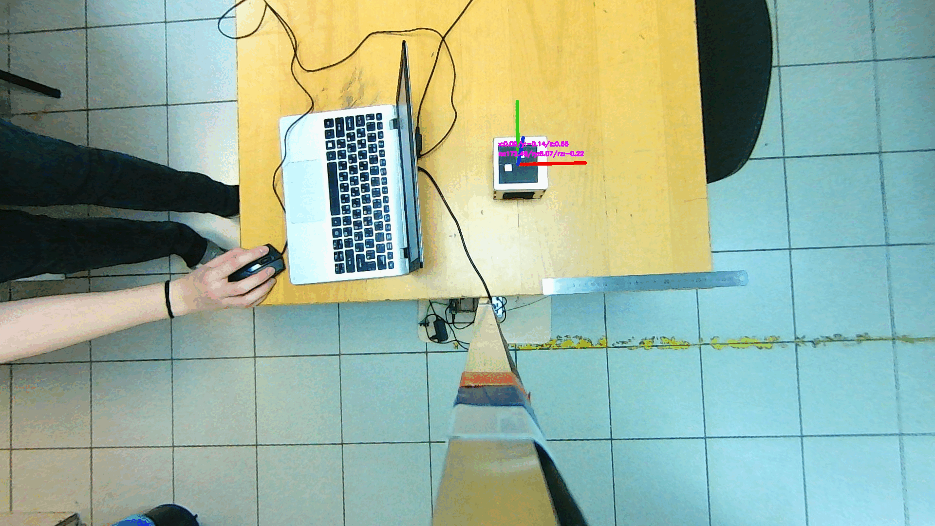 Демонстрация результата: координаты определяются в метрах, углы определяются в градусах (GIF анимация)