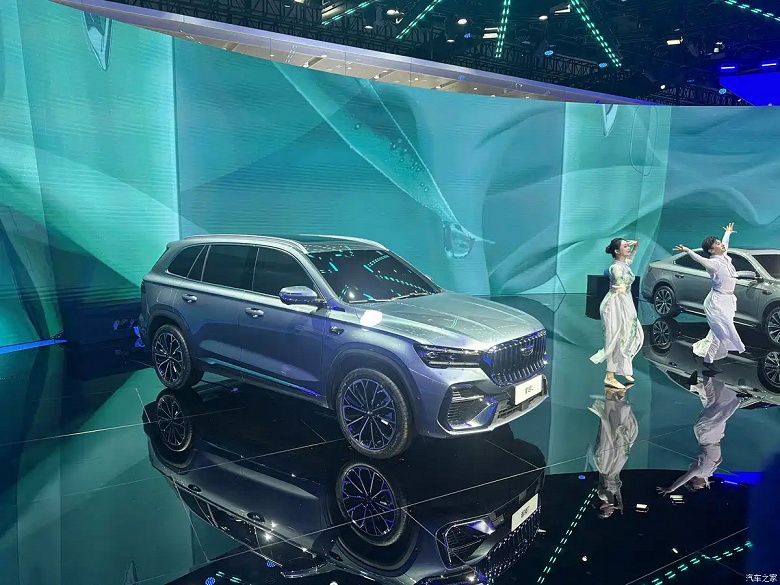 Представлен Geely Monjaro 2025: более мощный мотор, улучшенная адаптивная подвеска и более современный автопилот - 3 Представлен Geely Monjaro 2025: более мощный мотор, улучшенная адаптивная подвеска и более современный автопилот