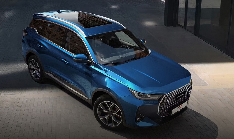 Заменитель Volkswagen Tiguan отечественной сборки пошел в народ: продан первый кроссовер Tenet T7