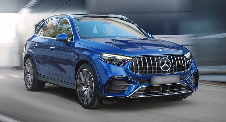 421 л.с. и полный привод: в России начали продавать новый Mercedes-AMG GLC 43 за 9,3 млн рублей