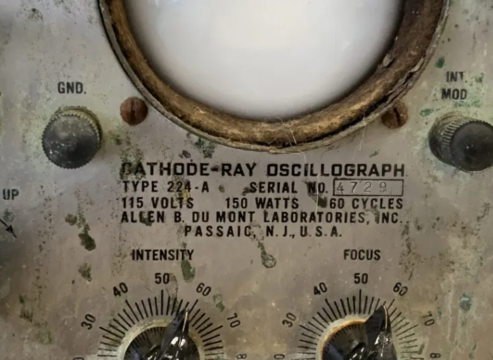 К слову, модель 224-A использовалась при разработке радиолокационных систем США во времена Второй мировой войны