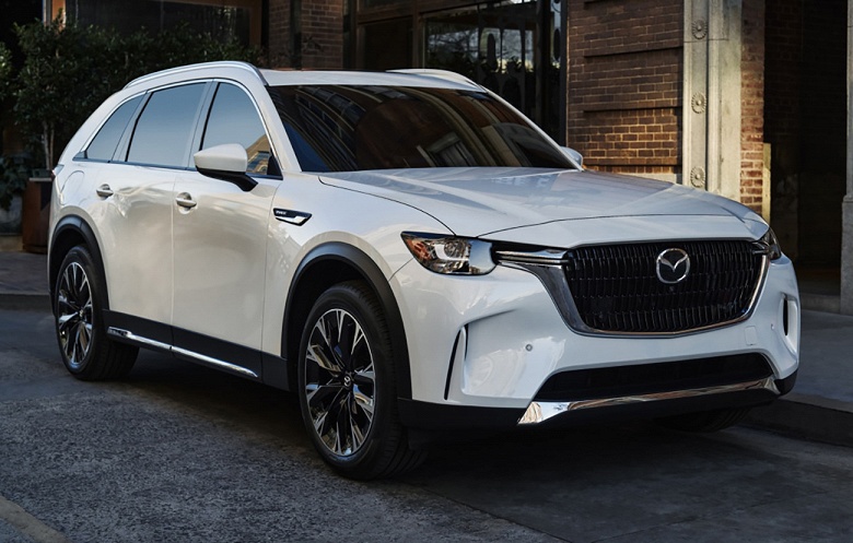 Представлен Mazda CX-90 2026