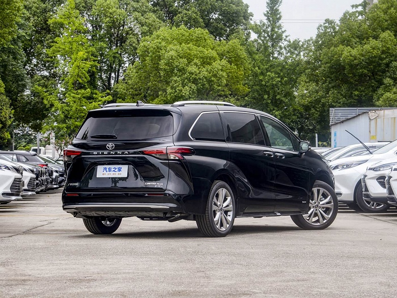 Представлена Toyota Sienna 2026: топовые версии подешевели - 2 Представлена Toyota Sienna 2026: топовые версии подешевели