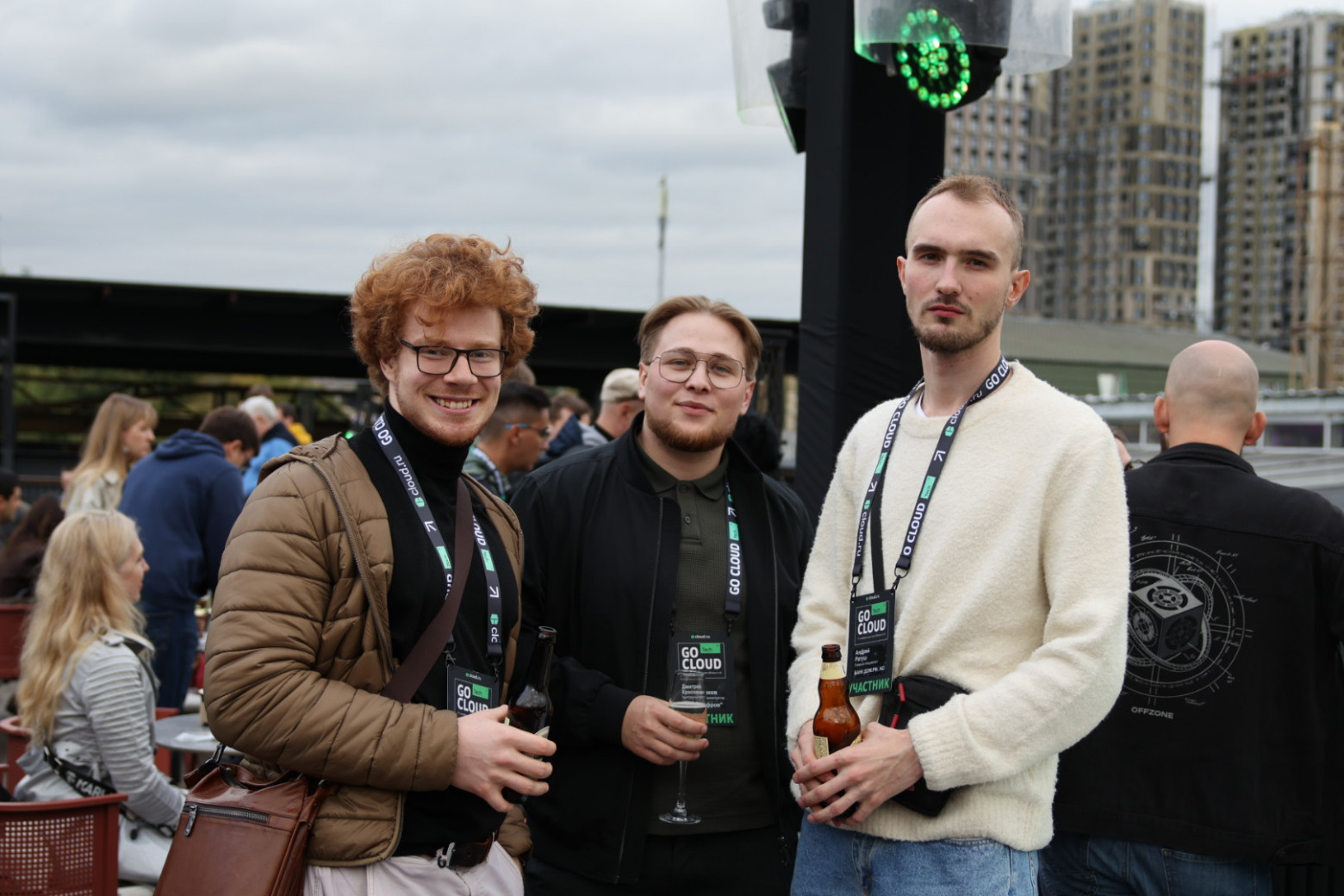 Решить задачу с помощью AI-помощника, «прожарить» резюме и выиграть мерч: как прошла IT-конференция GoCloud Tech 2025 - 7 Решить задачу с помощью AI-помощника, «прожарить» резюме и выиграть мерч: как прошла IT-конференция GoCloud Tech 2025 - 7