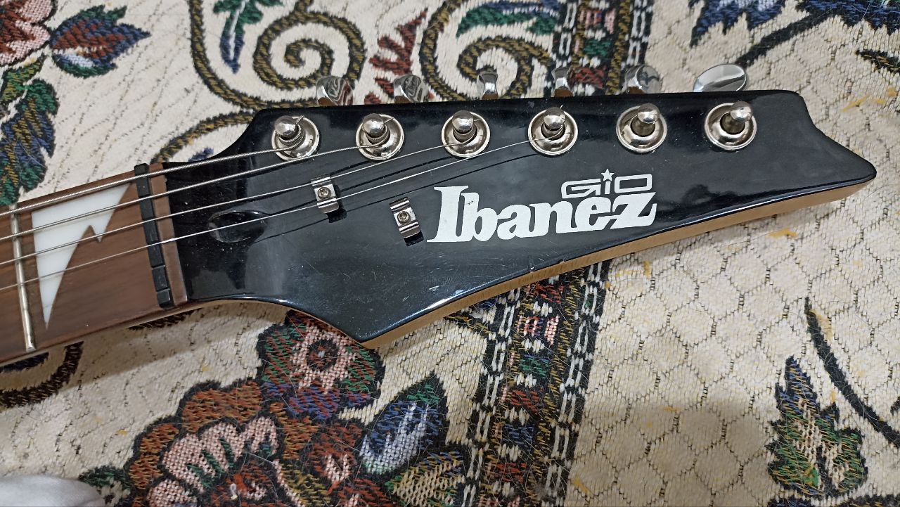 Ремонт винтажной электрогитары Ibanez GIO - 11
