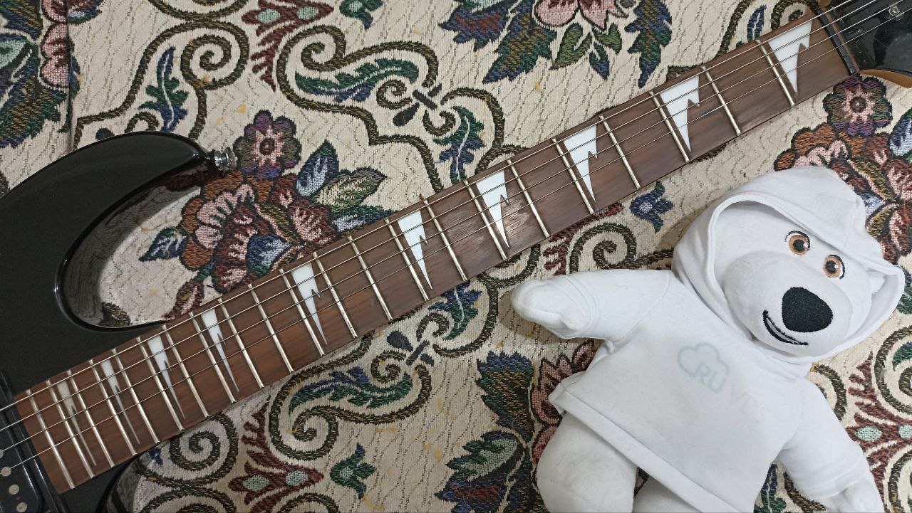 Ремонт винтажной электрогитары Ibanez GIO - 13