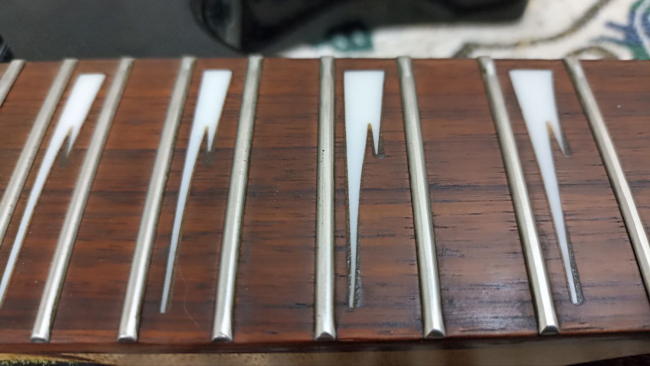 Ремонт винтажной электрогитары Ibanez GIO - 22