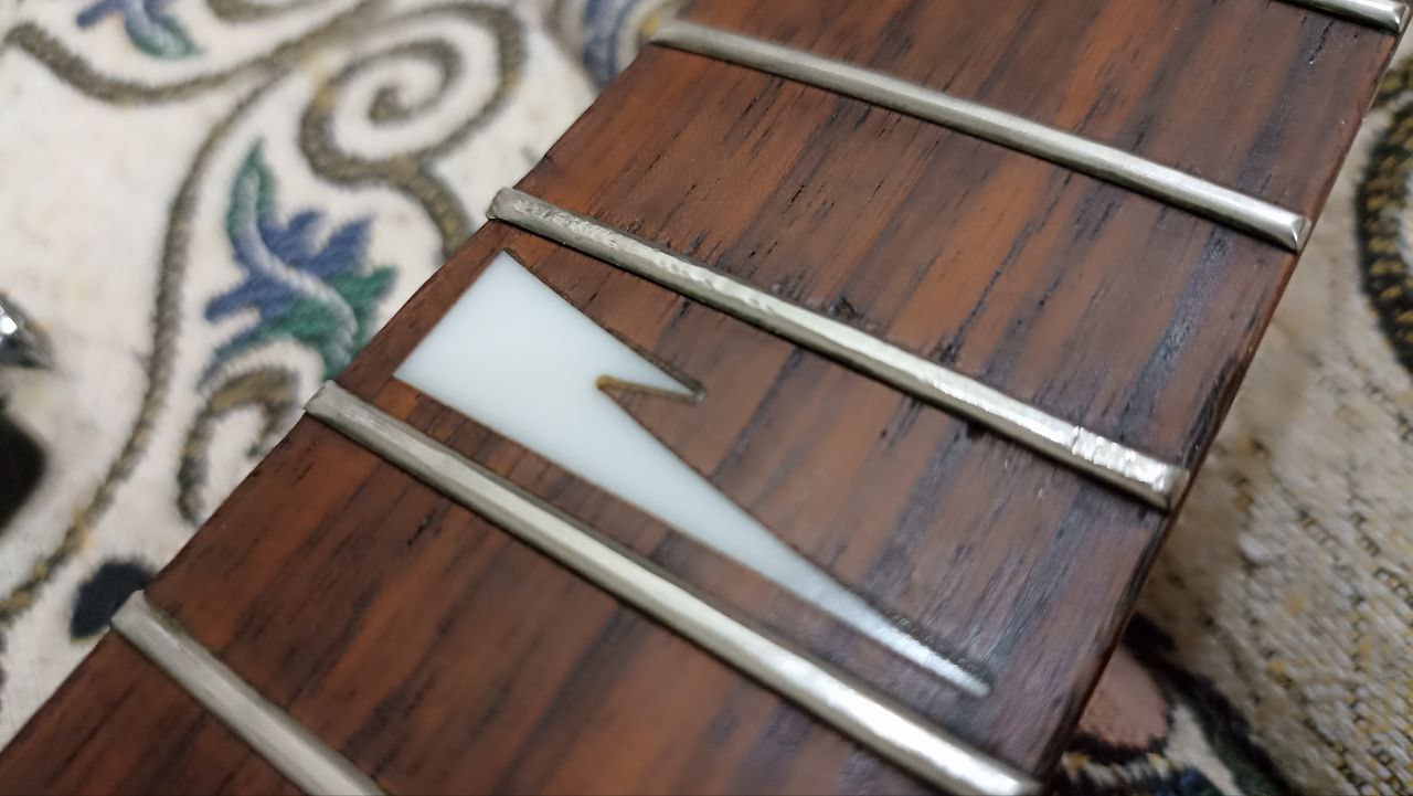 Ремонт винтажной электрогитары Ibanez GIO - 24