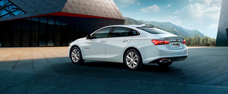 233 л.с. и 9-ступенчатый «автомат» — всего 2,5 млн рублей. Топовый Chevrolet Malibu XL можно заказать в России - 2 233 л.с. и 9-ступенчатый «автомат» — всего 2,5 млн рублей. Топовый Chevrolet Malibu XL можно заказать в России