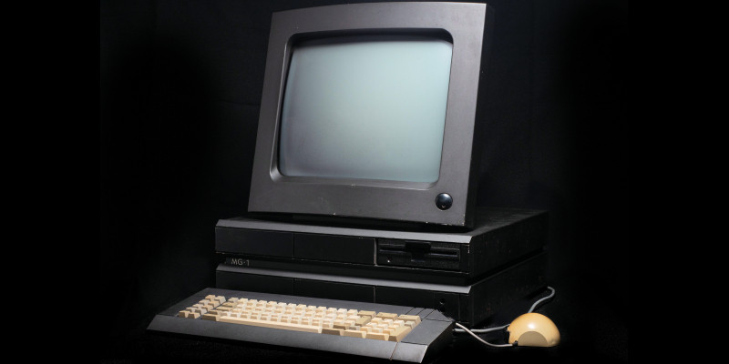 Whitechapel MG1: редкий компьютер с графическим интерфейсом из «Автостопом по Галактике» - 1 Whitechapel MG1: редкий компьютер с графическим интерфейсом из «Автостопом по Галактике» - 1