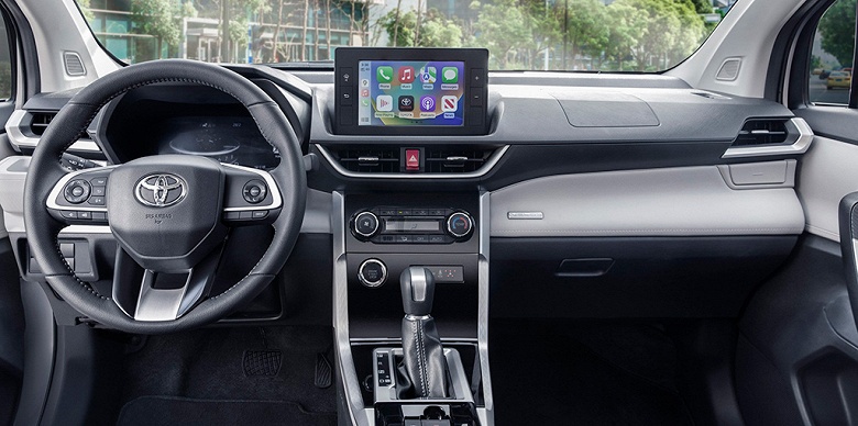 Семиместная Toyota Veloz подешевела в России до 2,9 млн рублей. Четыре месяца назад такие машины предлагались под заказ за 3,6 млн рублей - 2 Семиместная Toyota Veloz подешевела в России до 2,9 млн рублей. Четыре месяца назад такие машины предлагались под заказ за 3,6 млн рублей