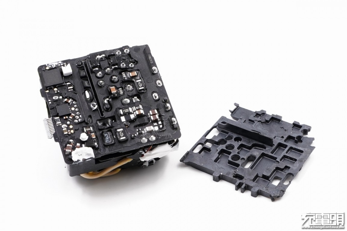 фото: Chargerlab