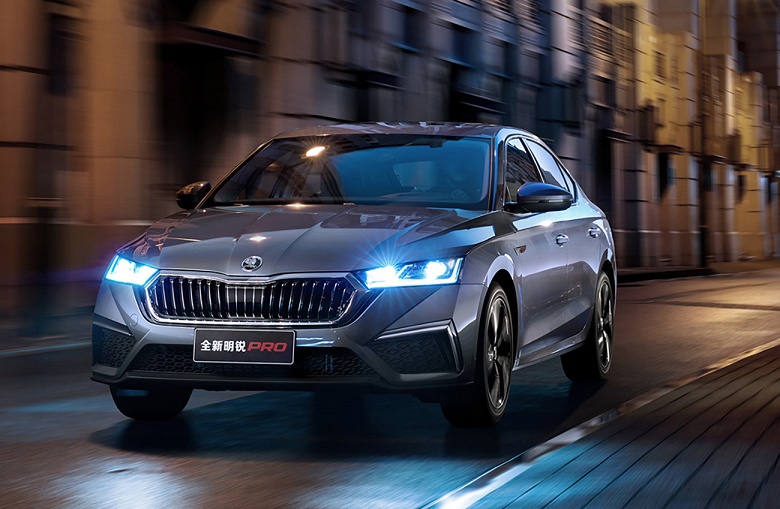 Новую Skoda Octavia Pro можно заказать в России за 2,3 млн рублей — на 200 тыс. рублей дешевле, чем в июне - 1 Новую Skoda Octavia Pro можно заказать в России за 2,3 млн рублей — на 200 тыс. рублей дешевле, чем в июне