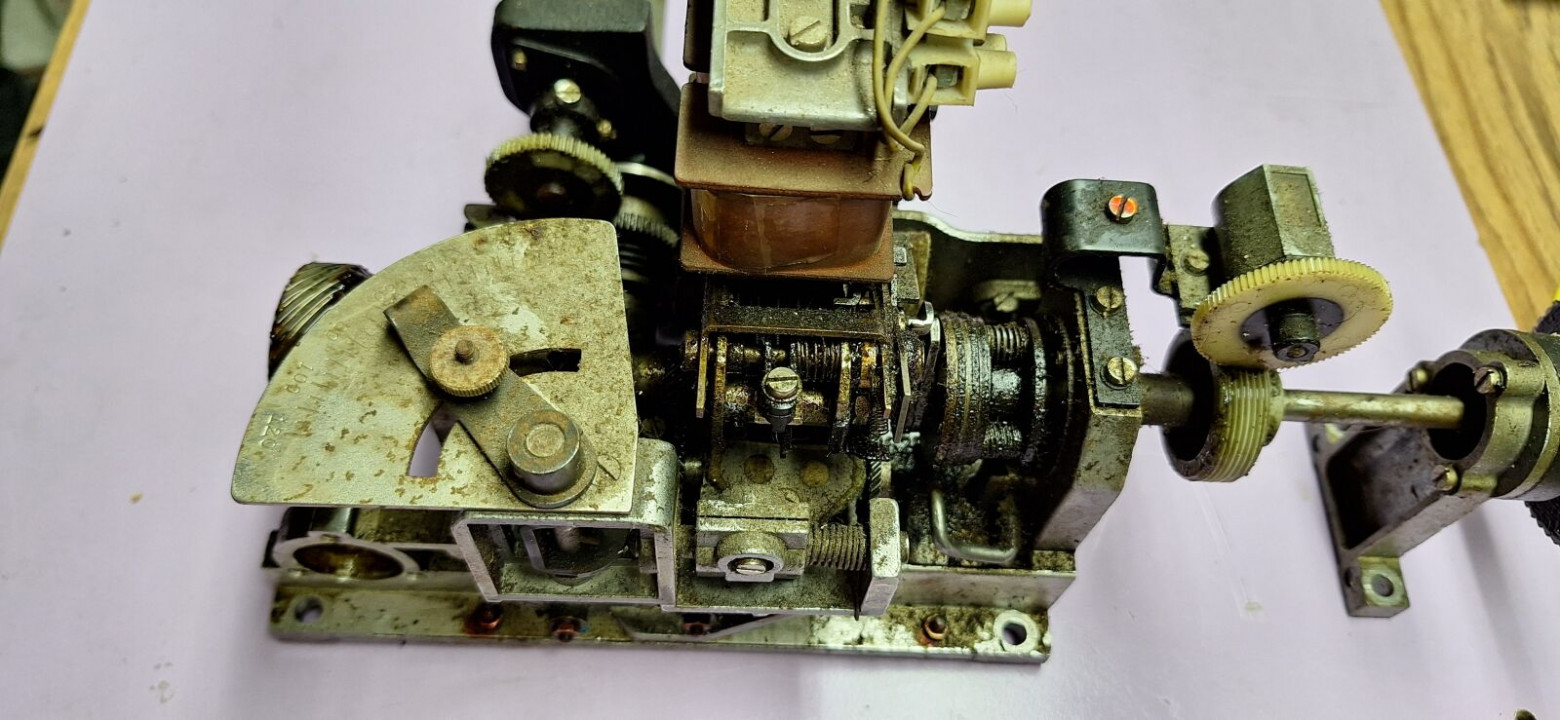 Приемник, вид сбоку