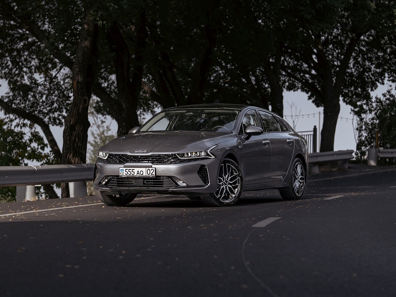 Представлен Kia K5 Tulpar: эксклюзивно для Казахстана - 1 Представлен Kia K5 Tulpar: эксклюзивно для Казахстана