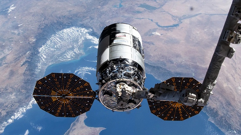 5 тонн груза всё же планируют доставить по адресу: новый корабль Cygnus XL идёт на стыковку с МКС - 1 5 тонн груза всё же планируют доставить по адресу: новый корабль Cygnus XL идёт на стыковку с МКС