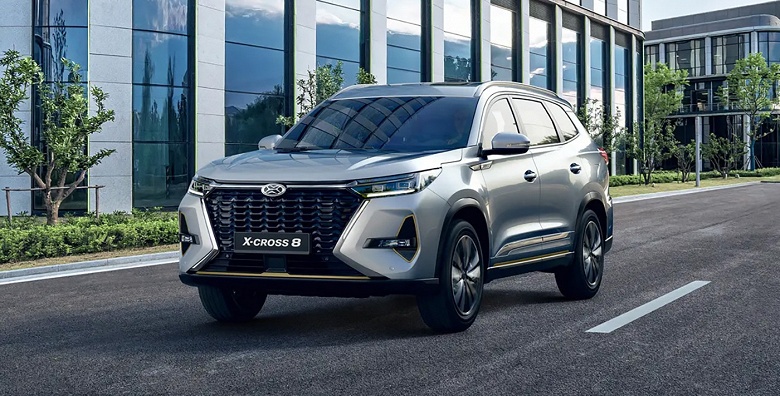 В России прекратили выпускать кроссоверы XCite