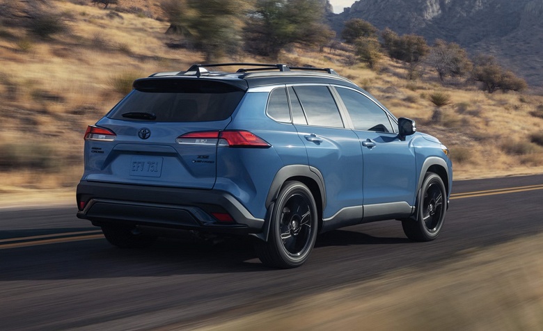 Кроссовер Toyota Corolla Cross можно заказать в России всего за 1,7 млн рублей, машины в наличии &mdash; от 2,48 млн рублей