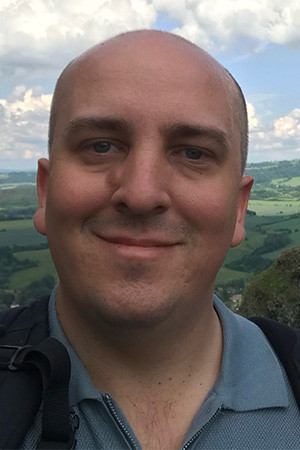 Стивен Кларк — космический репортёр Ars Technica  