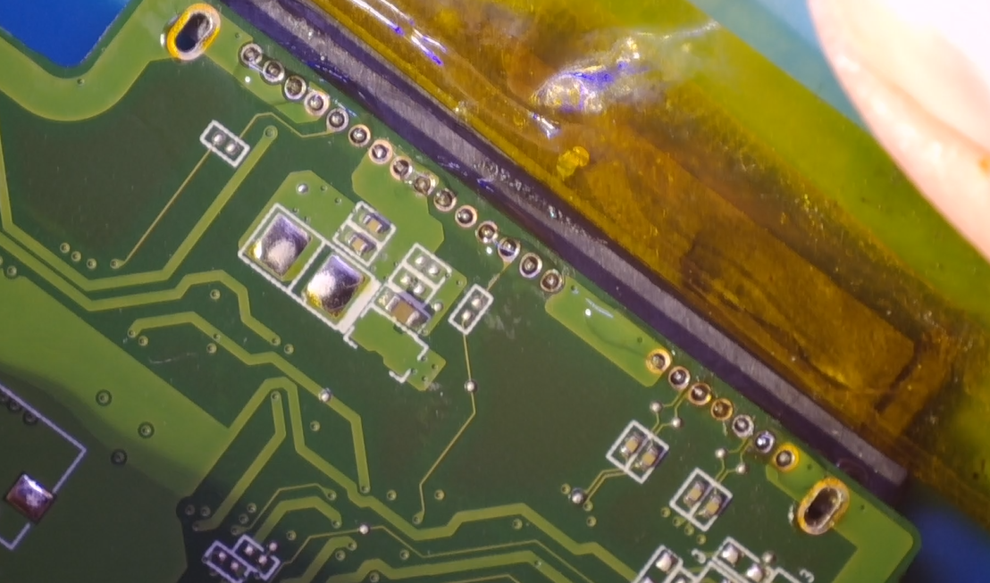 Как я ремонтировал ноутбук, купленный за 12 евро. Восстановление при помощи паяльника и отчаяния - 13